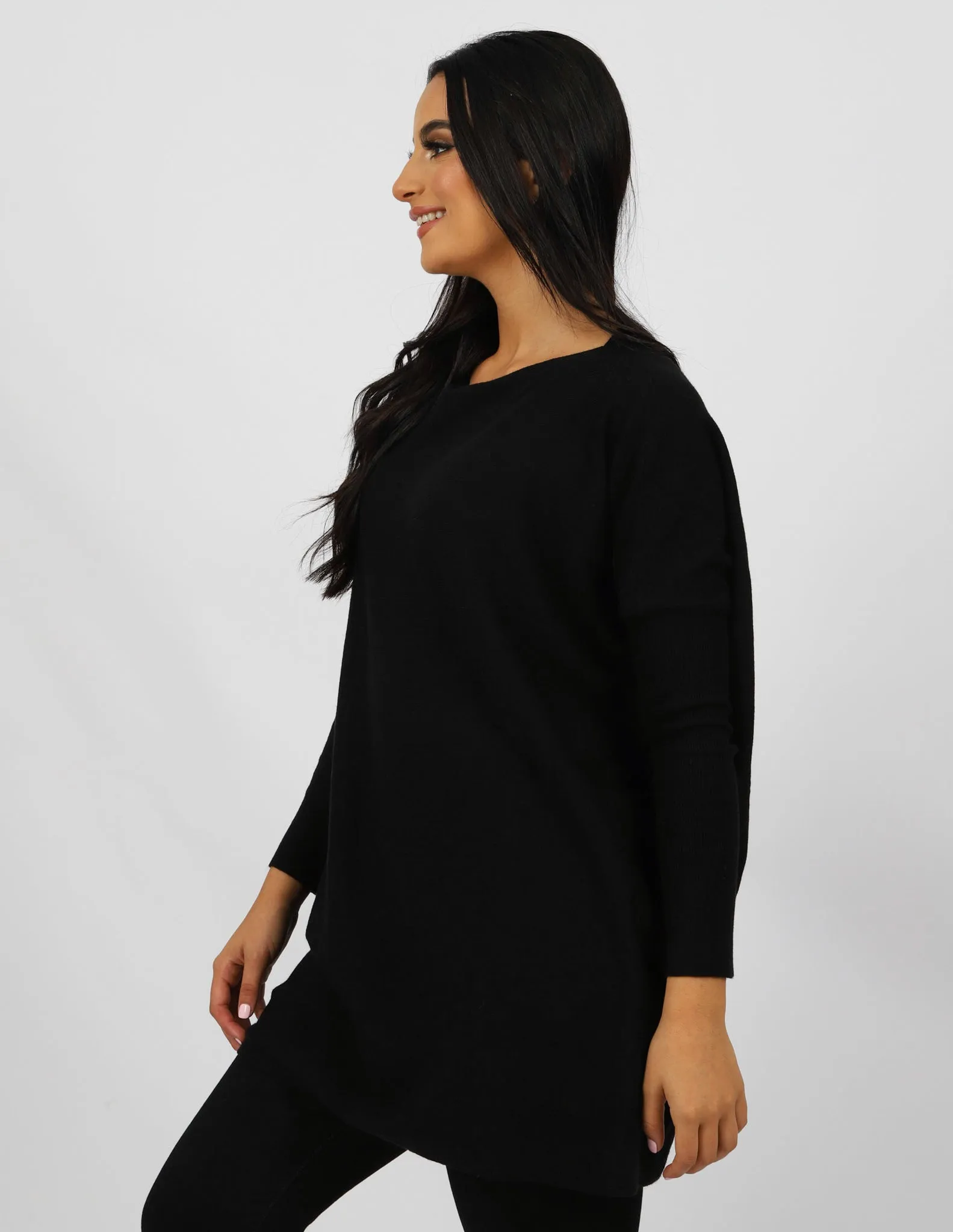 Opal Oversize Pullover - Dark Shades