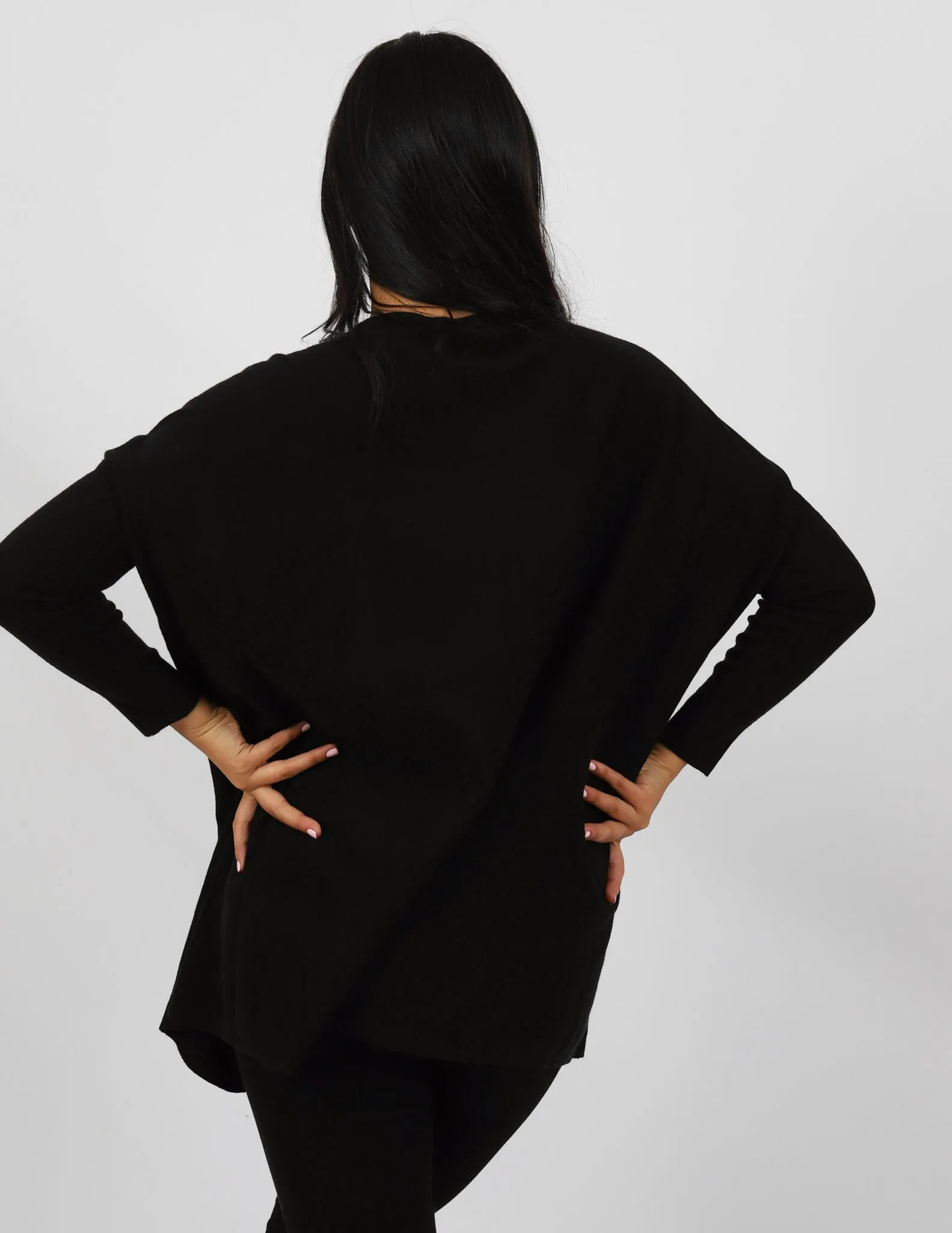 Opal Oversize Pullover - Dark Shades