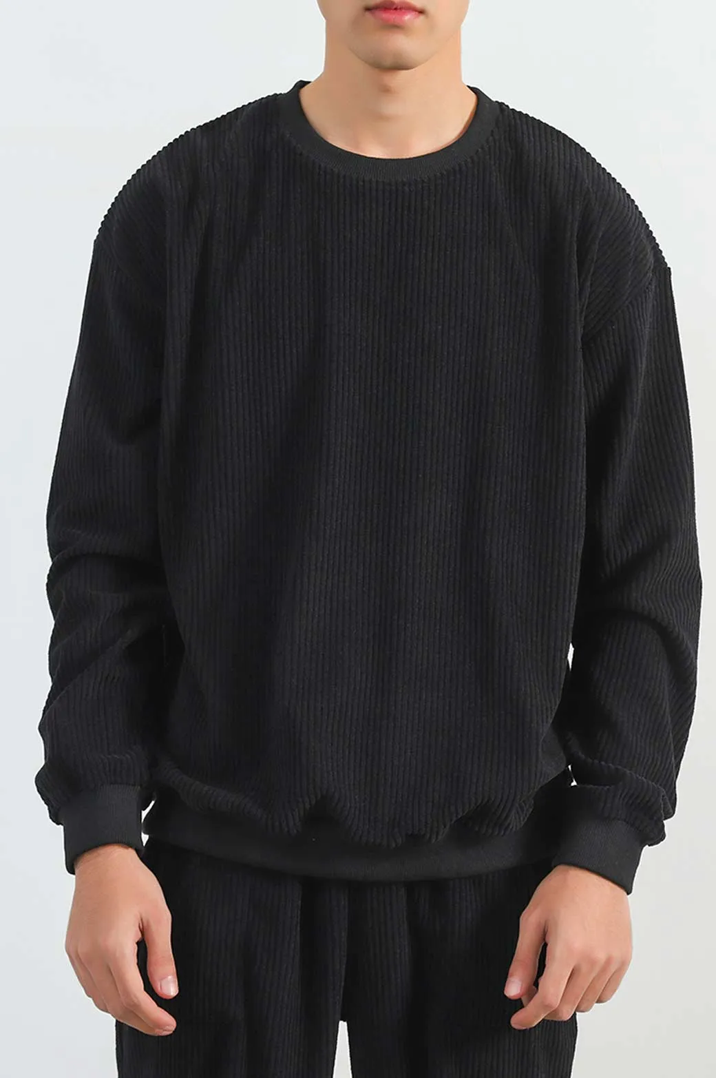 RIBBED KNIT SWEATER