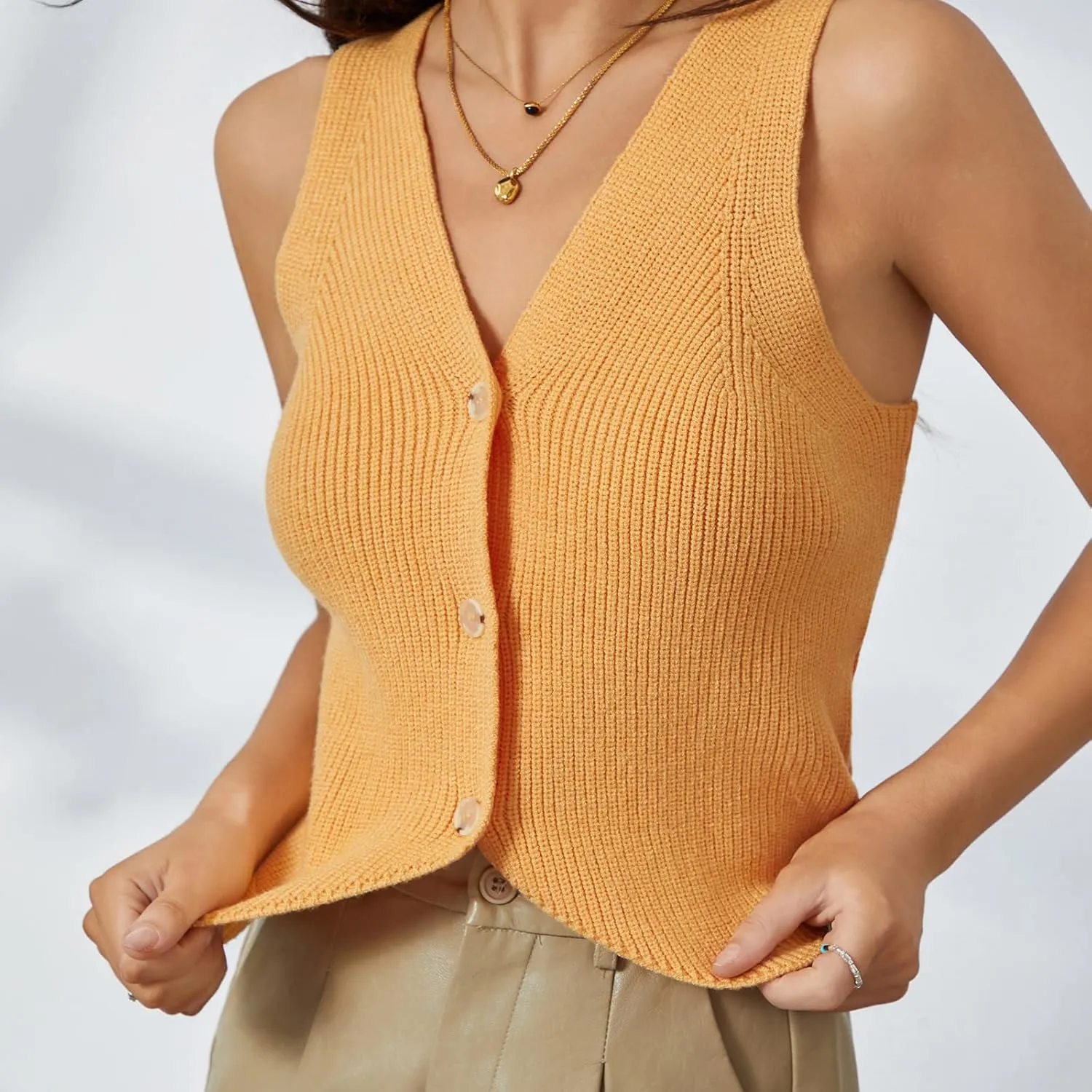 Women Knit Vest Top Y2k V Neck Sleeveless Button Up Crochet Going Out Tops Fashion Streetwear