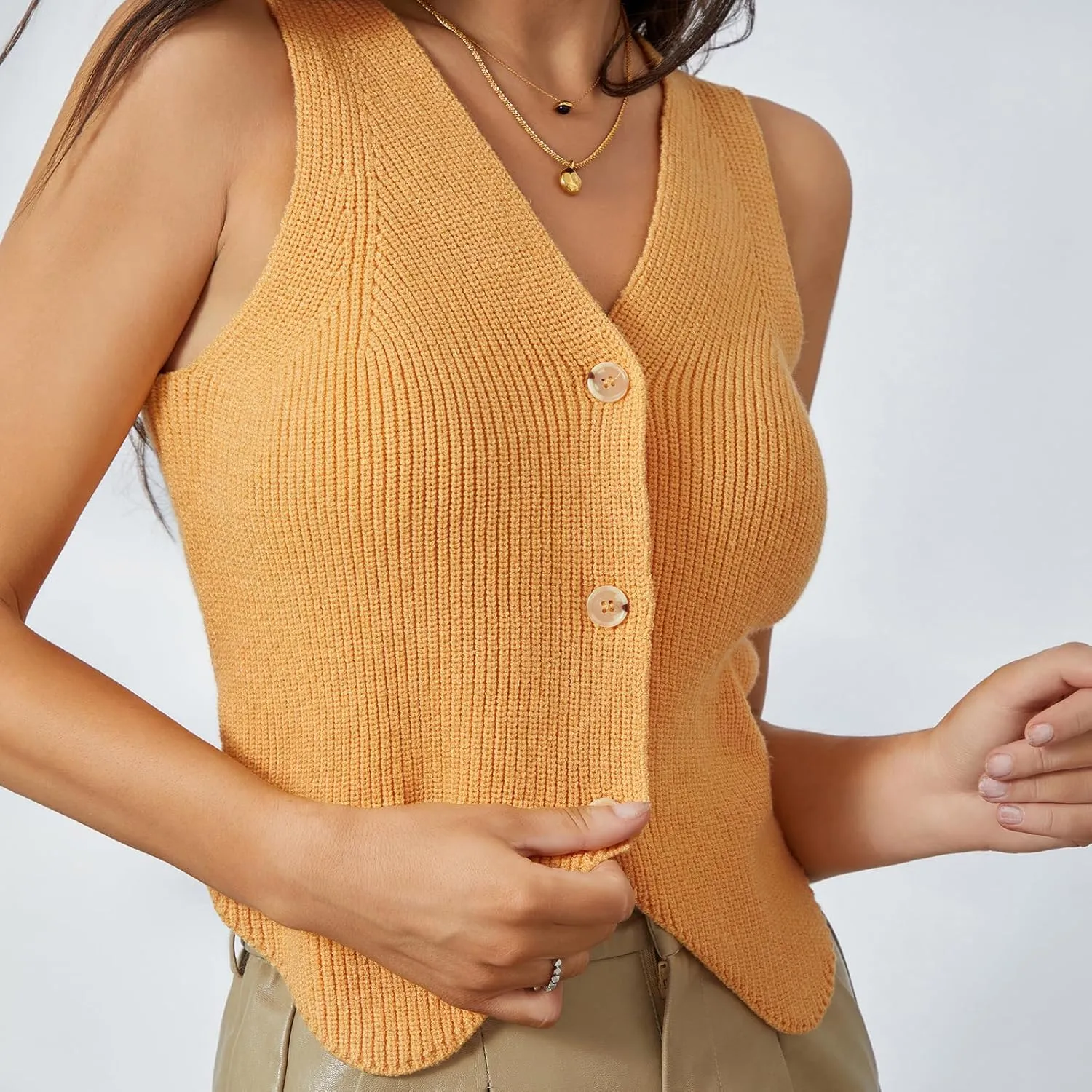 Women Knit Vest Top Y2k V Neck Sleeveless Button Up Crochet Going Out Tops Fashion Streetwear